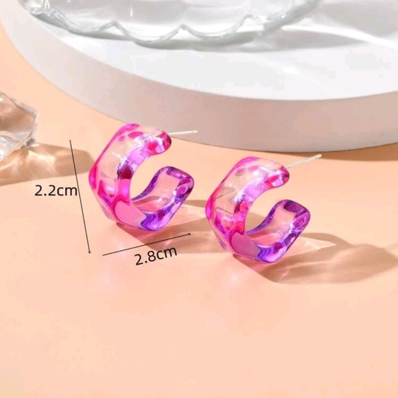 Ombre Cuff Hoop Earrings - Picture 2 of 7